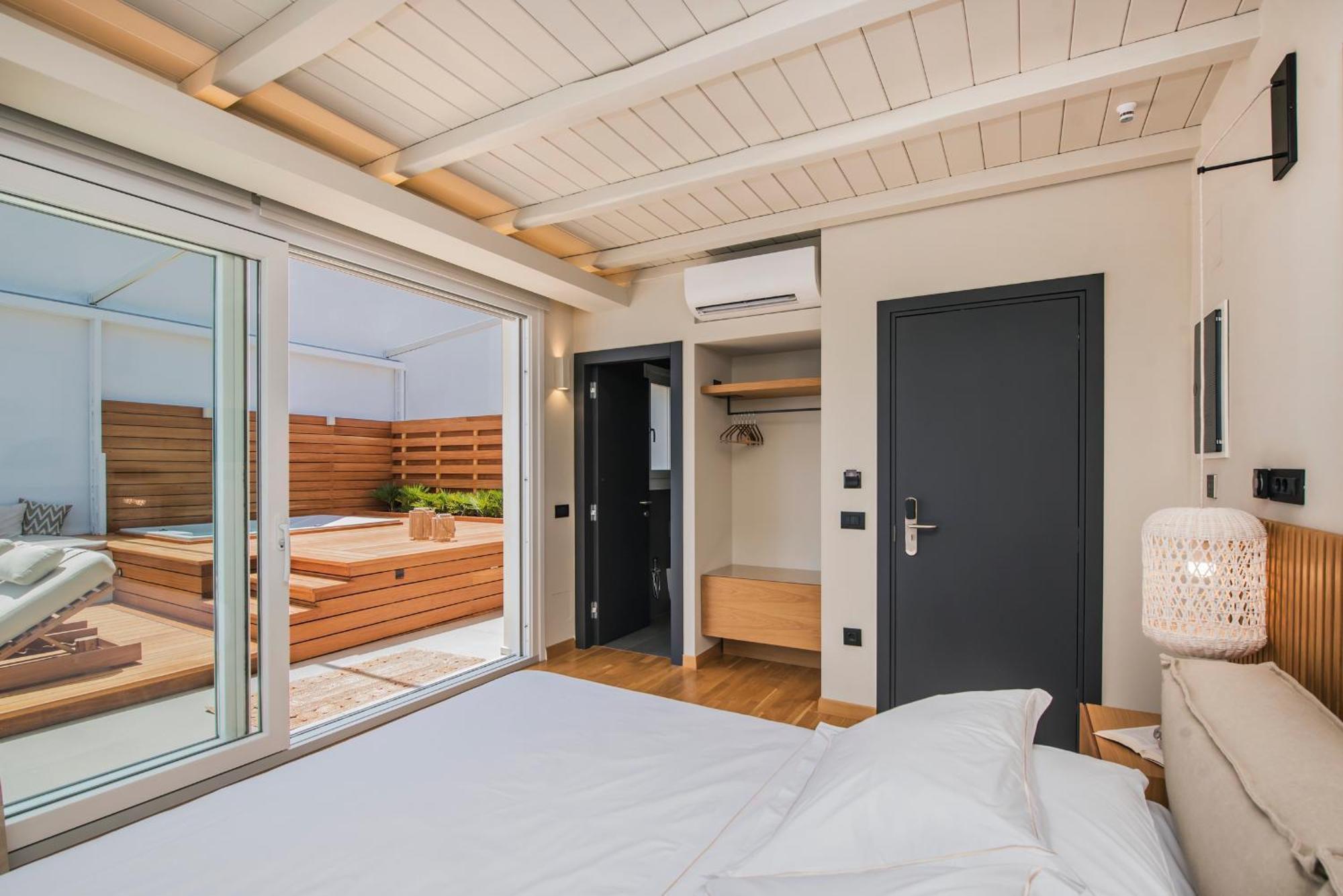 Anaya Suites Ermoupoli Ngoại thất bức ảnh