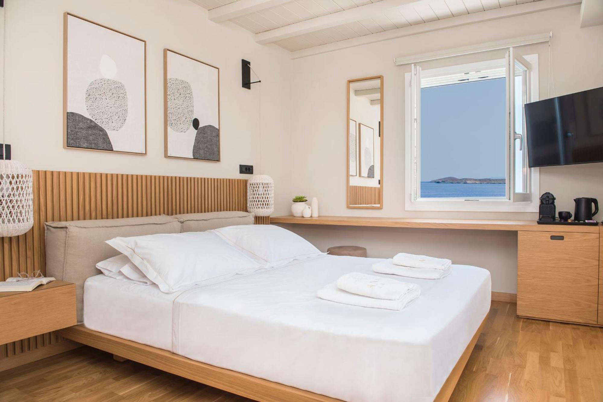 Anaya Suites Ermoupoli Ngoại thất bức ảnh