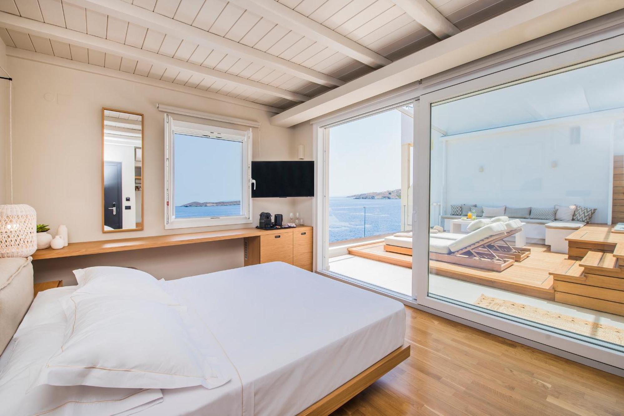 Anaya Suites Ermoupoli Ngoại thất bức ảnh