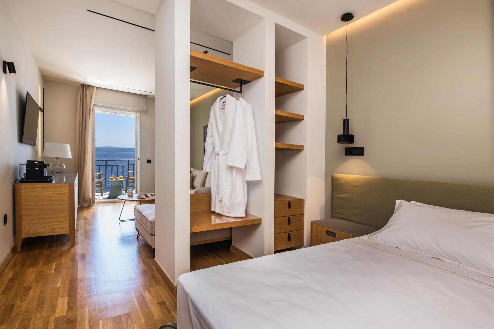 Anaya Suites Ermoupoli Ngoại thất bức ảnh