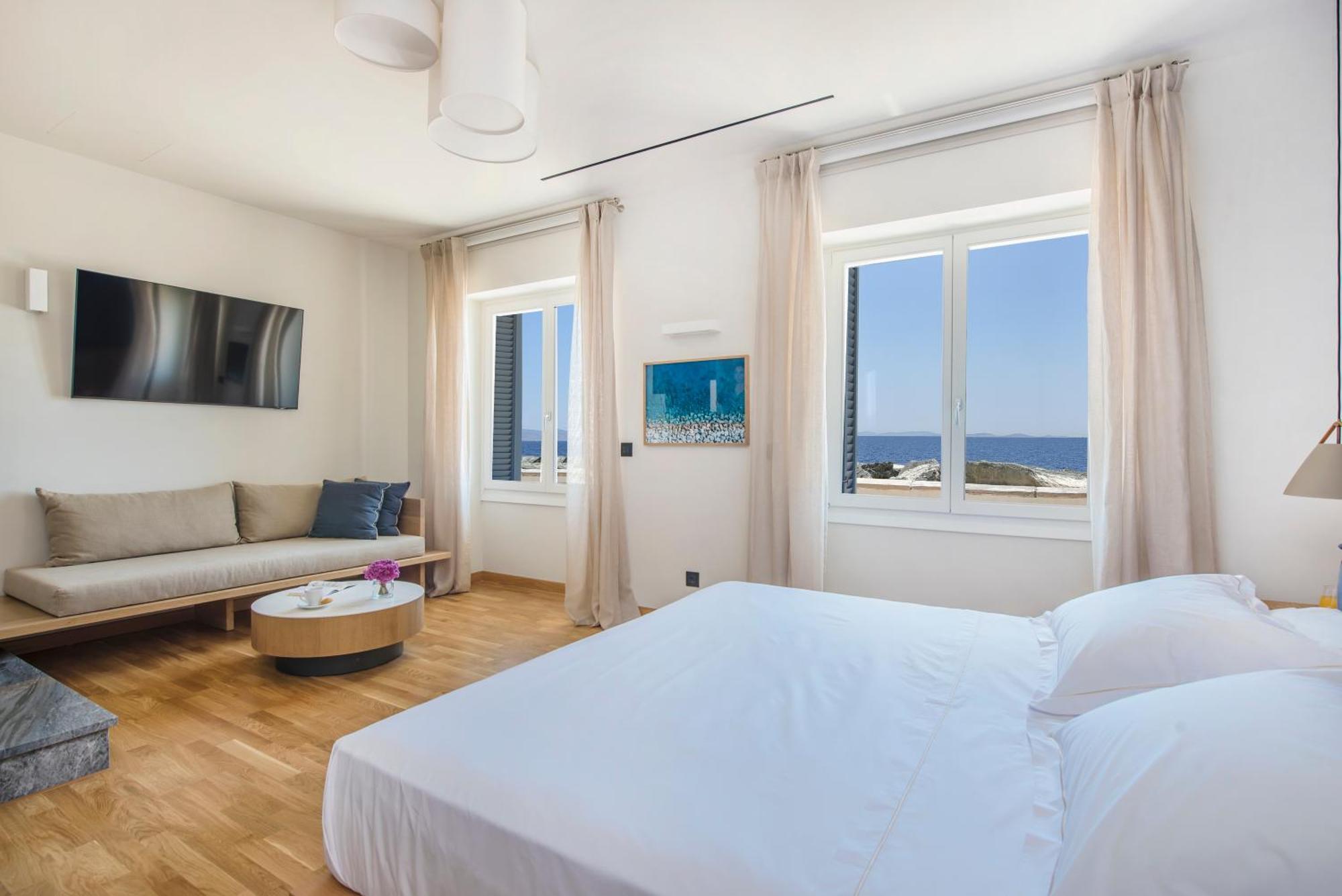Anaya Suites Ermoupoli Ngoại thất bức ảnh