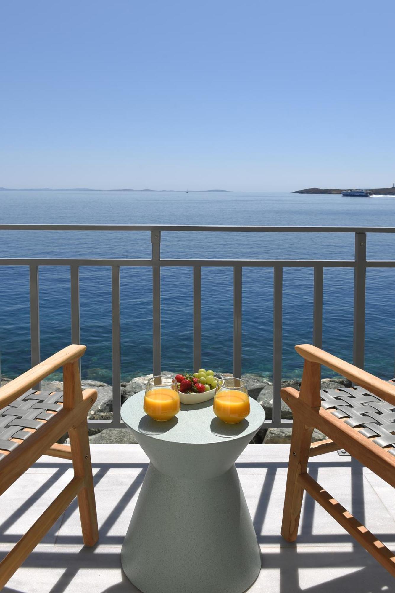Anaya Suites Ermoupoli Ngoại thất bức ảnh
