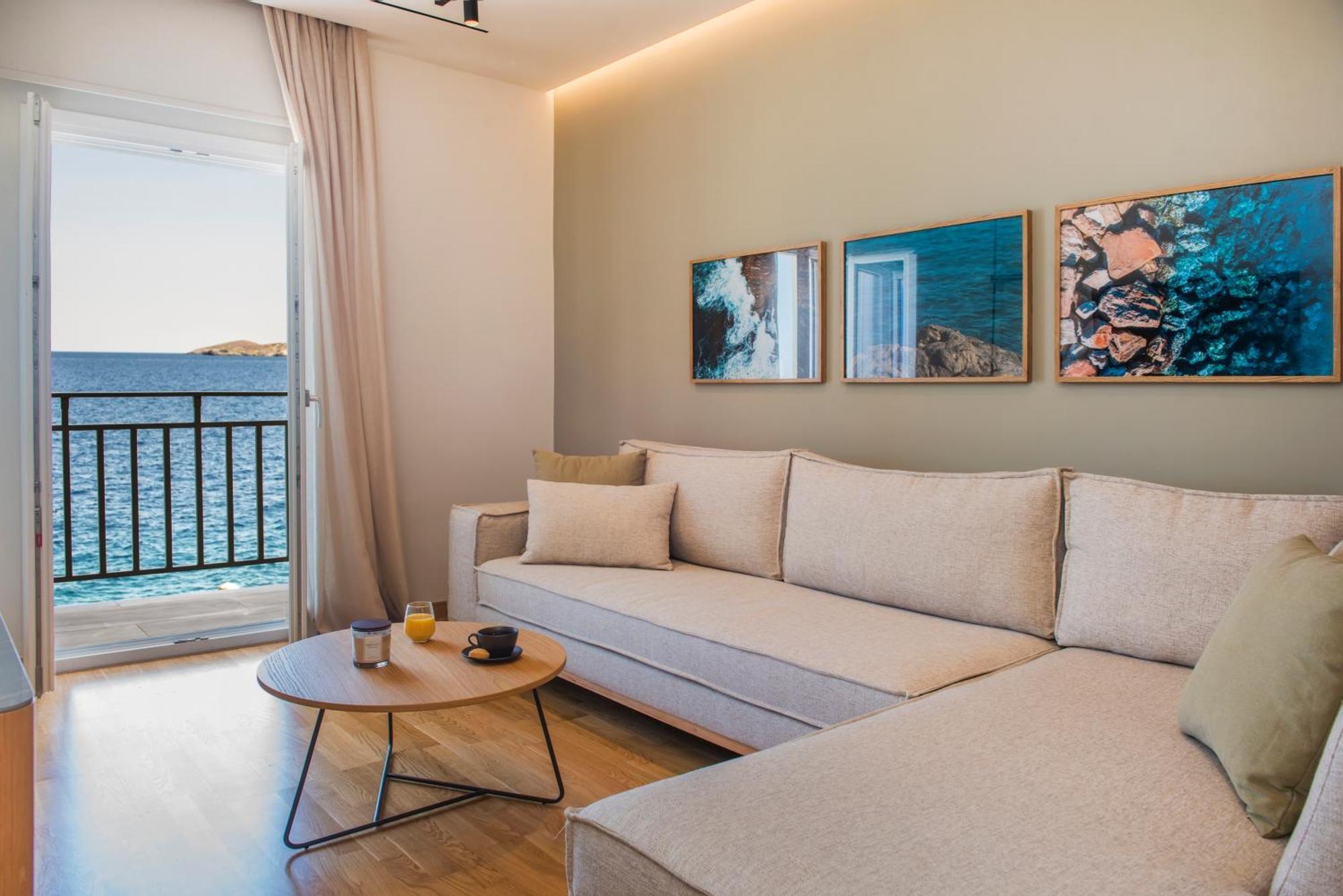 Anaya Suites Ermoupoli Ngoại thất bức ảnh